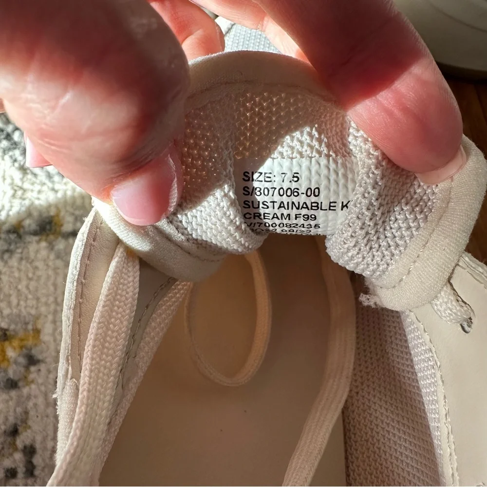 Banana Republic Factory elevate your
